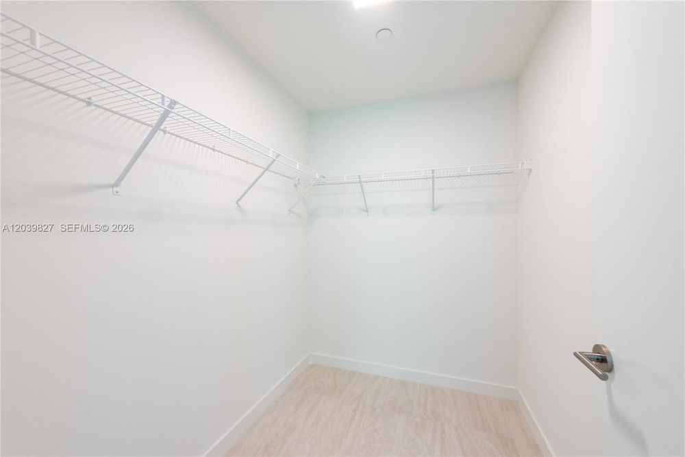 Unit 3206