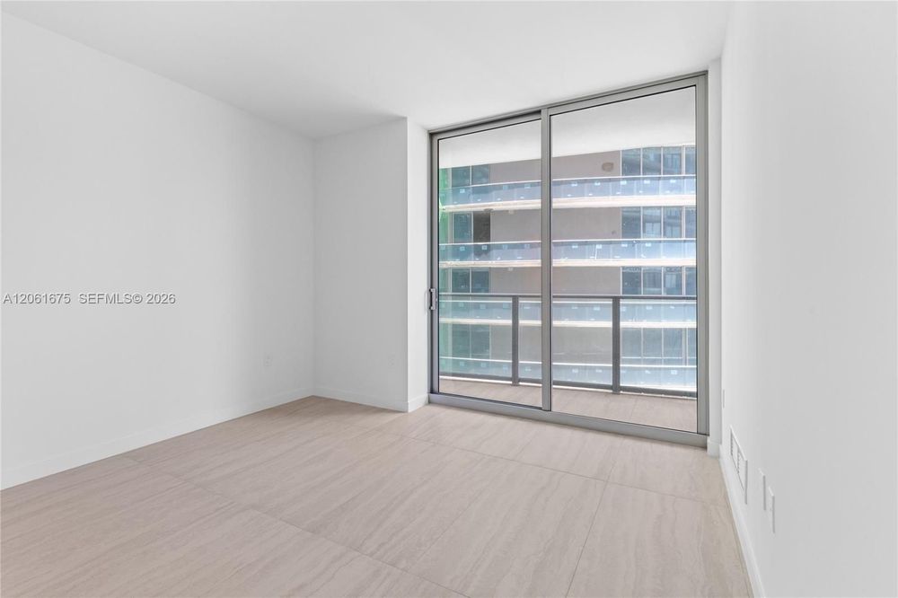 Unit 2205