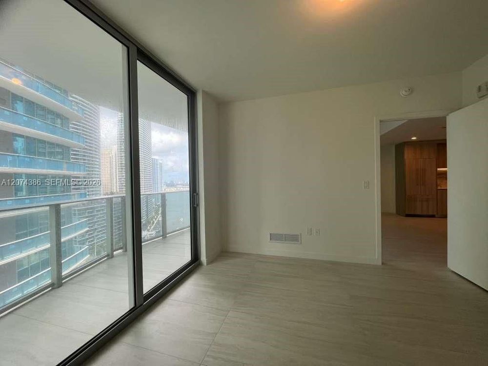 Unit 2206