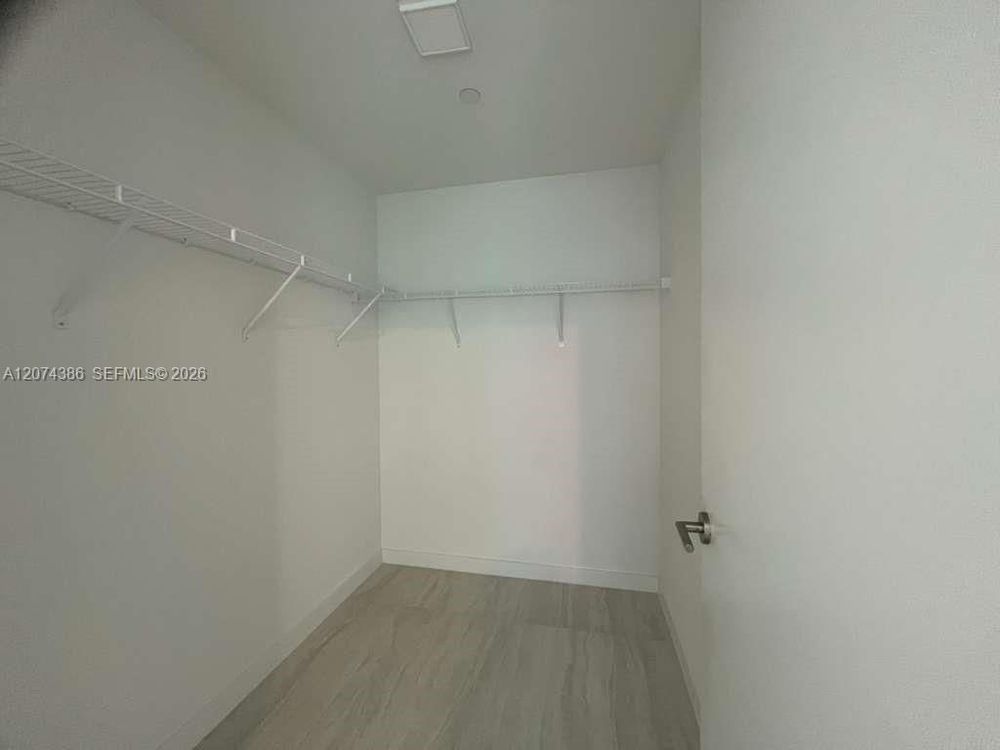 Unit 2206