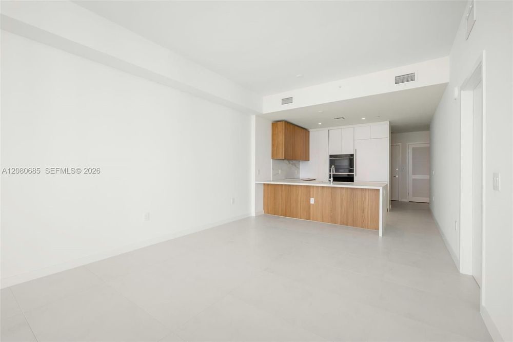 Unit 2304