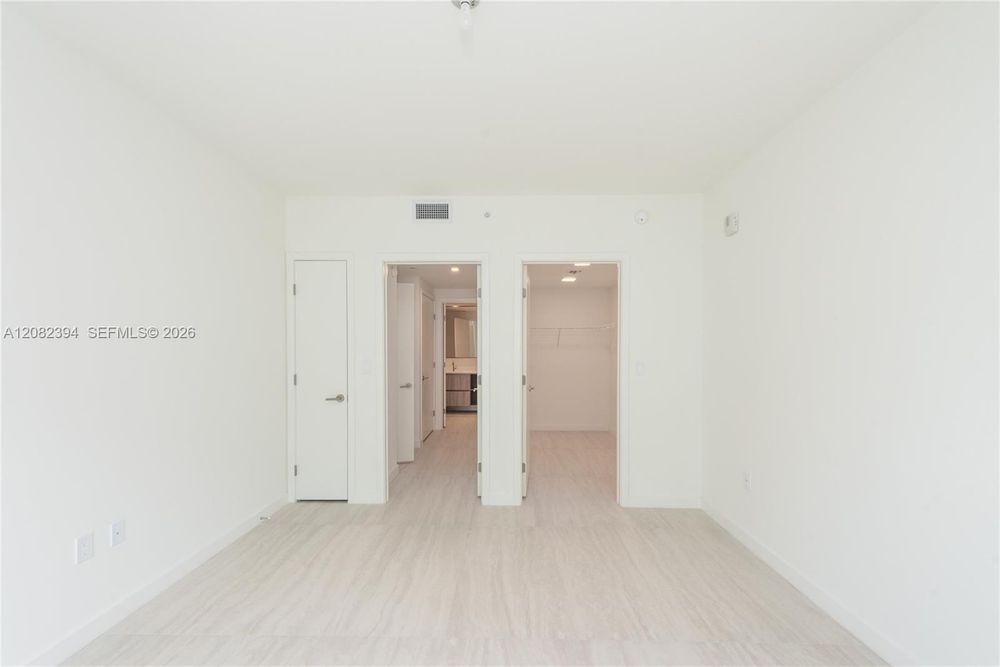 Unit 3908
