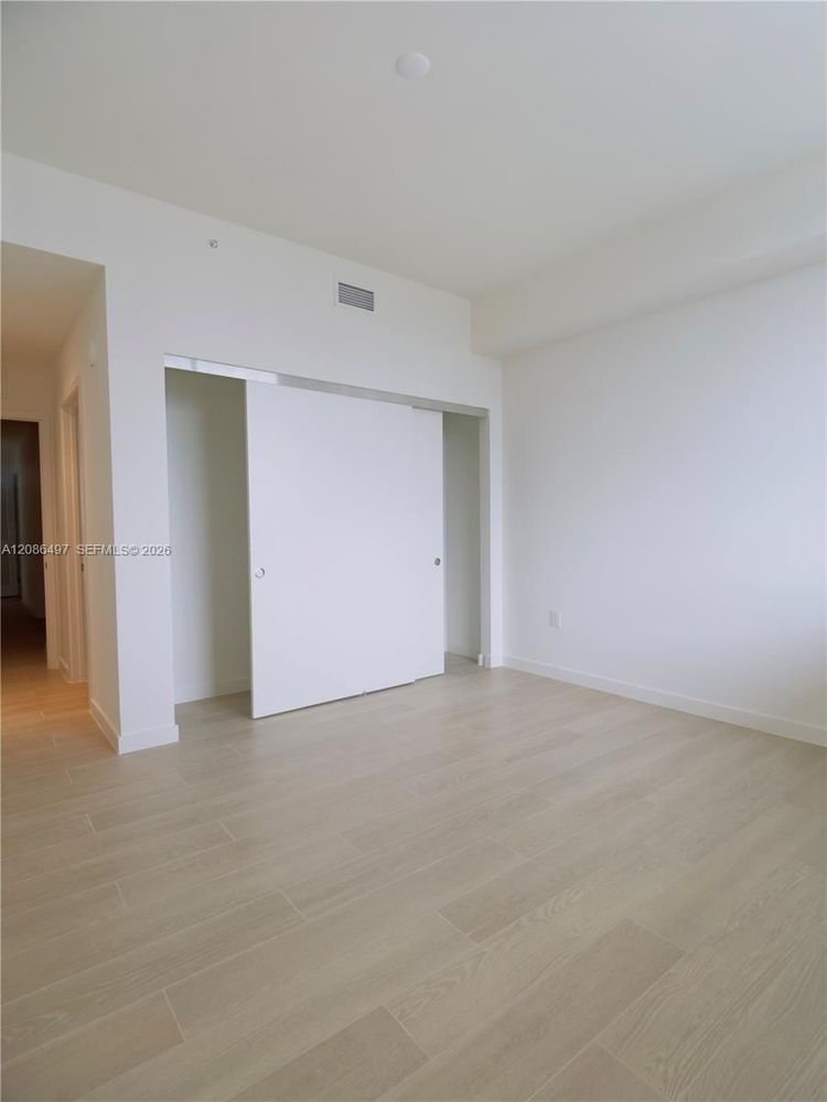 Unit 2105