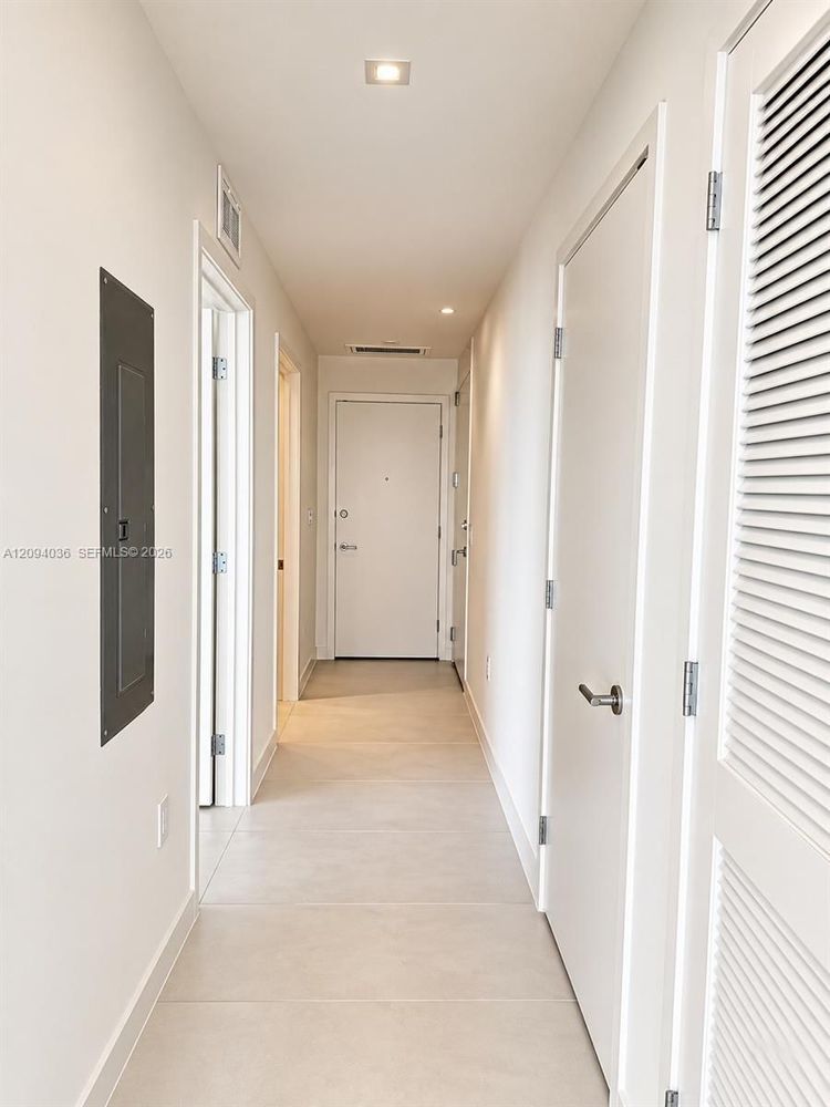 Unit 2907