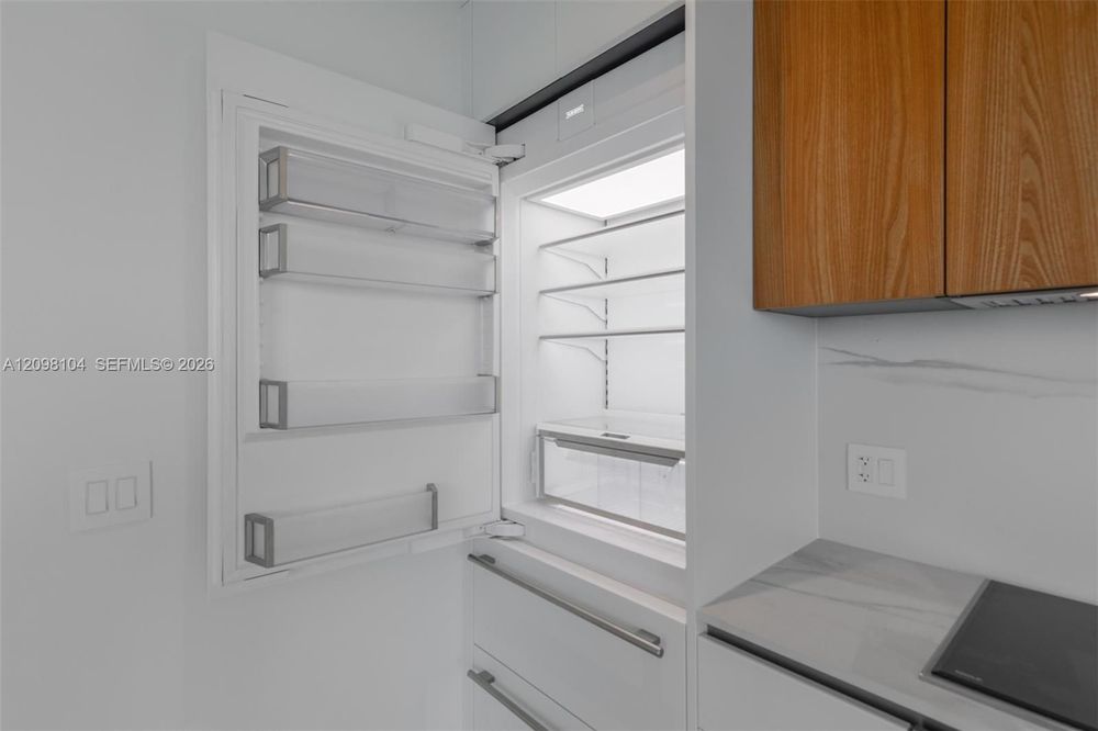 Unit 2207