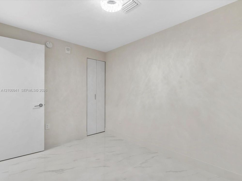 Unit 4906