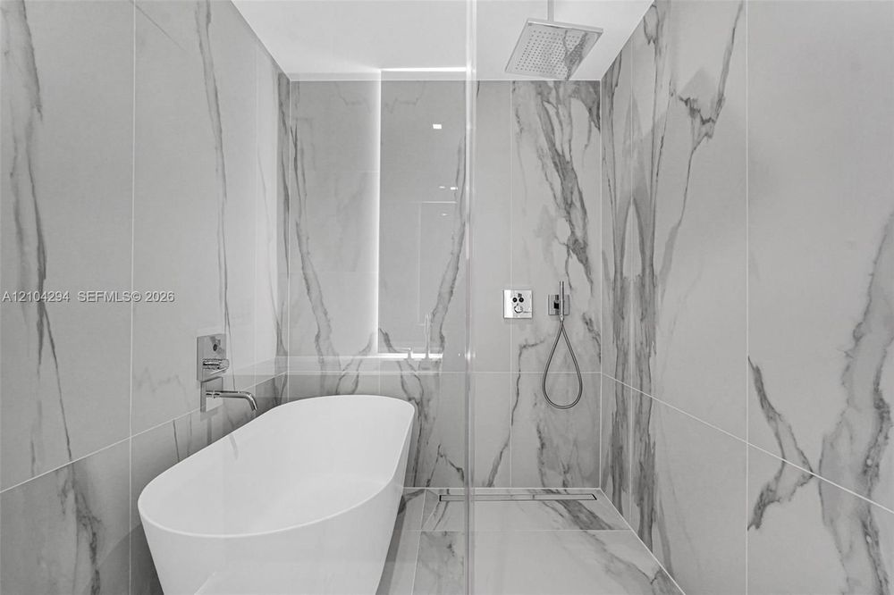 Unit 1606