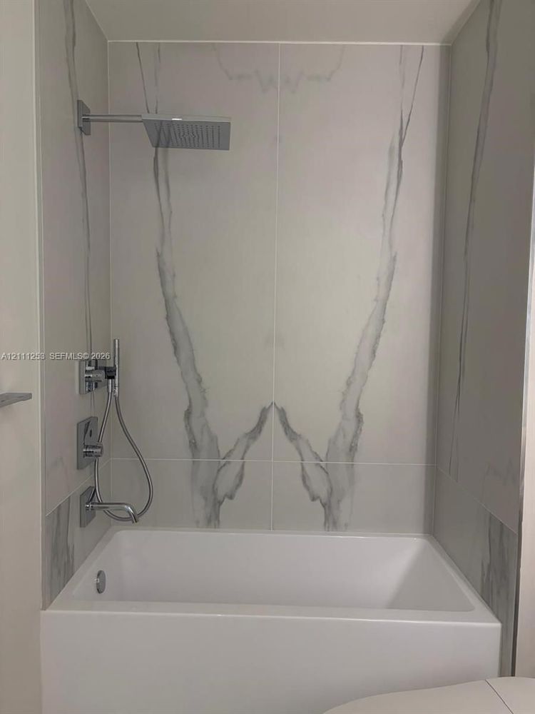 Unit 2707