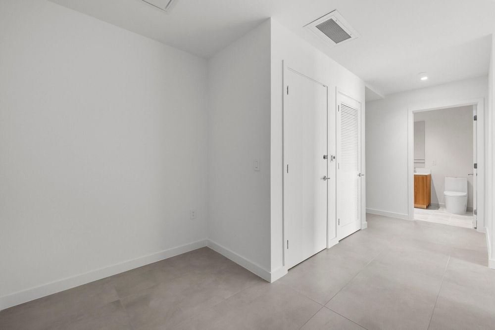 Unit 3204