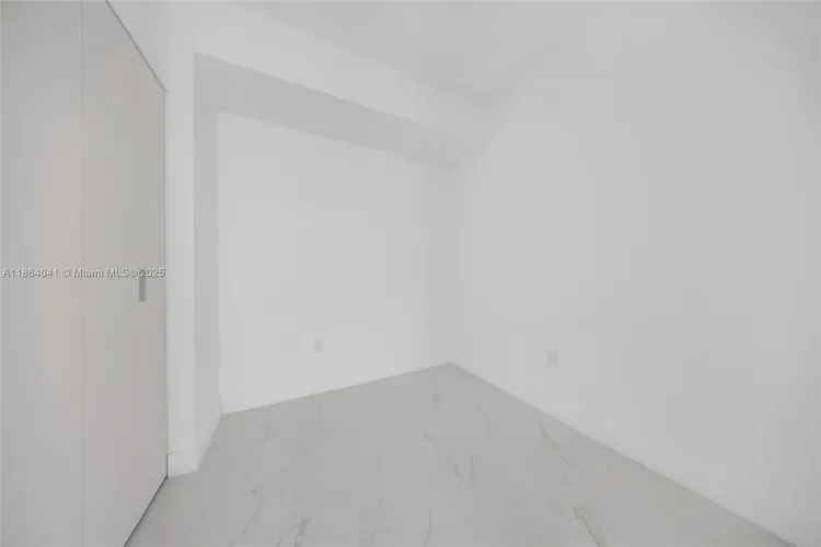 Unit 3204
