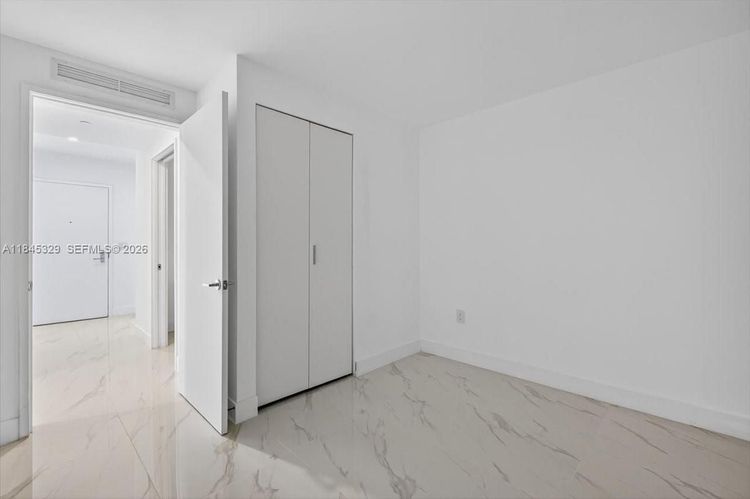 Unit 1405