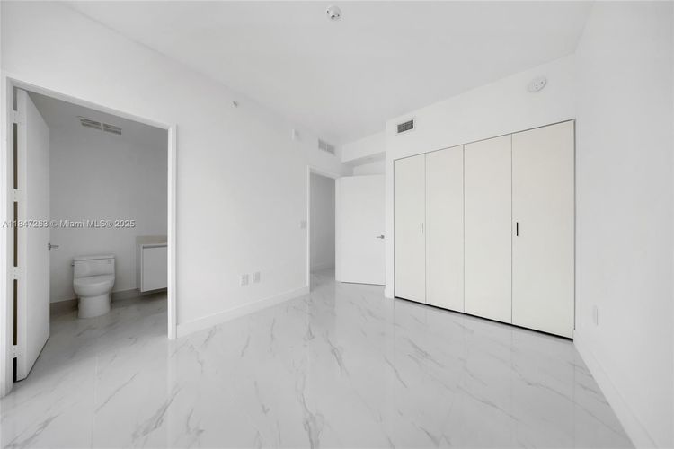 Unit 2101