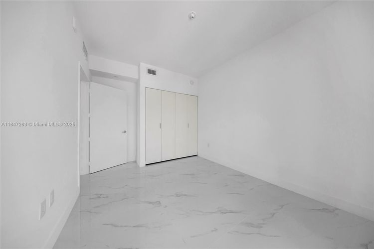 Unit 2101