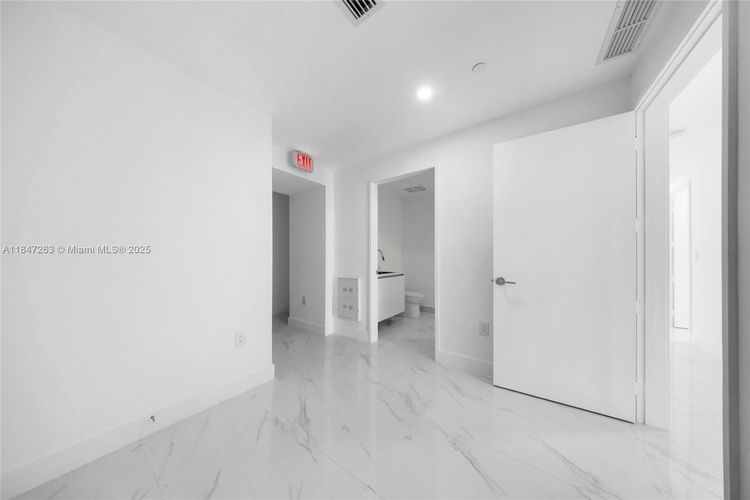 Unit 2101