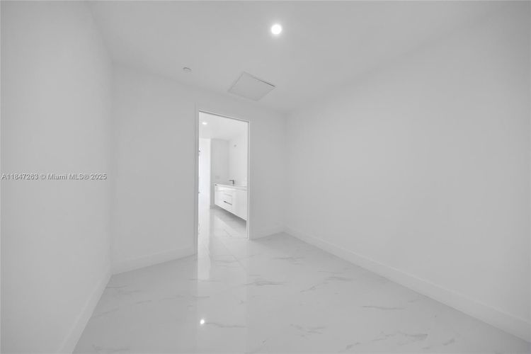 Unit 2101