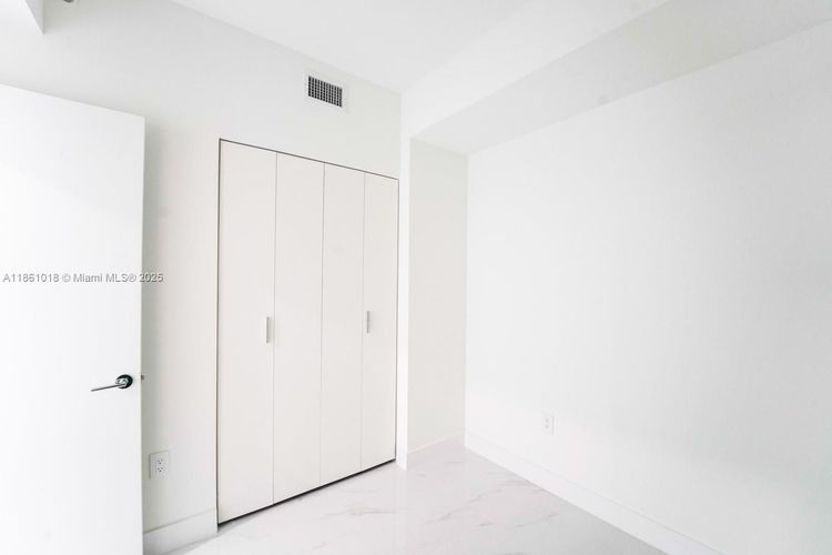 Unit 2904