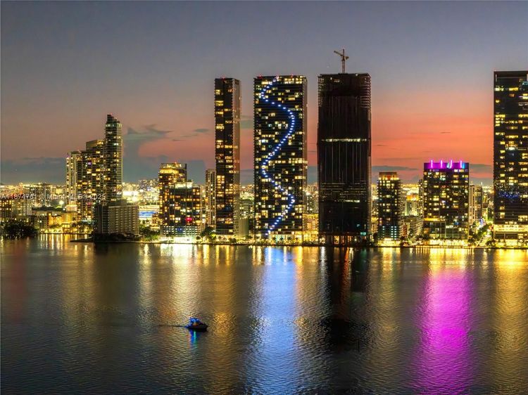 Unit 2201