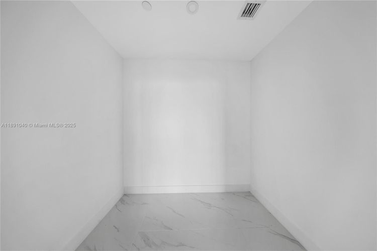 Unit 3402