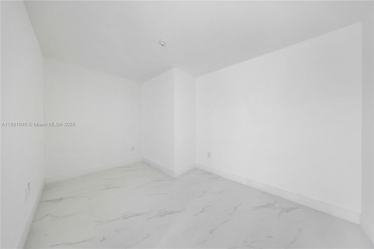 Unit 3402