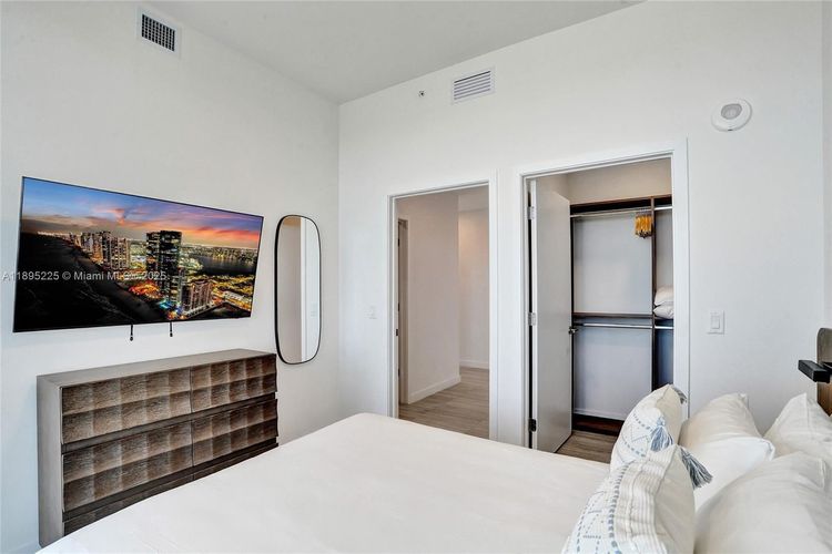 Unit 2102
