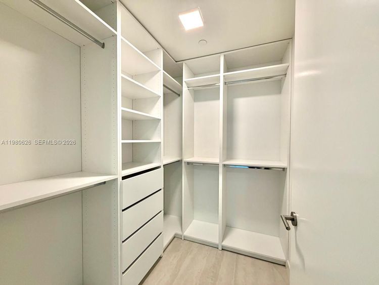 Unit 2506
