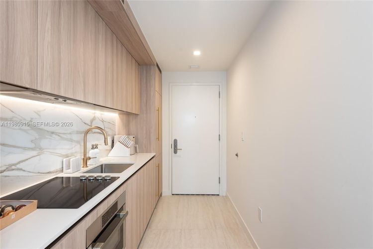 Unit 3204