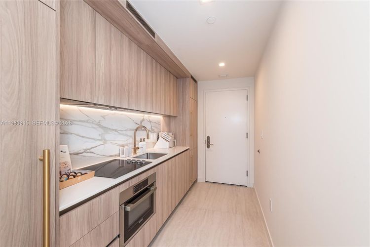 Unit 3204