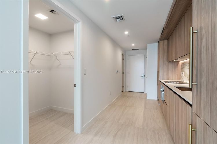 Unit 2403