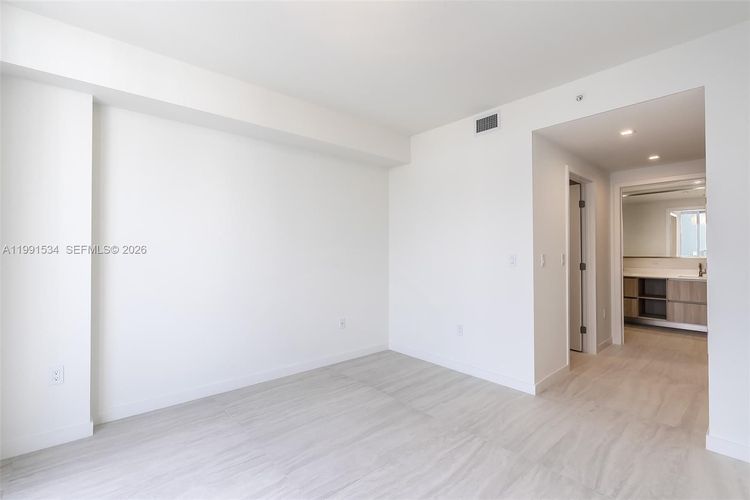 Unit 2403
