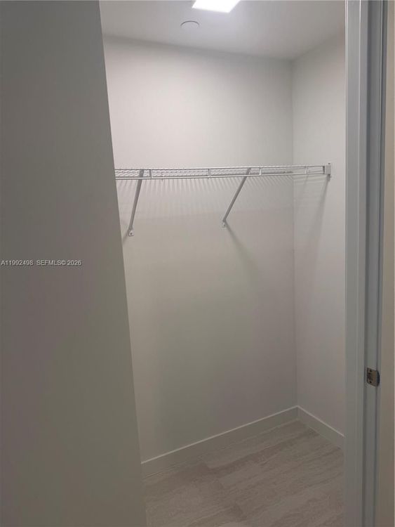 Unit 2204