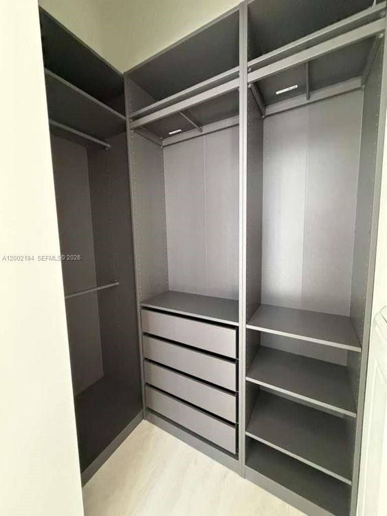 Unit 1011
