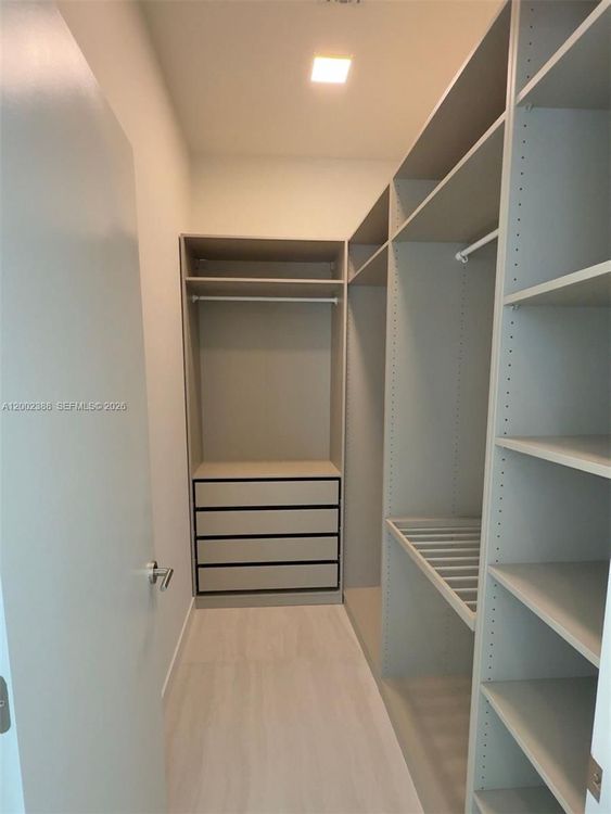 Unit 1208