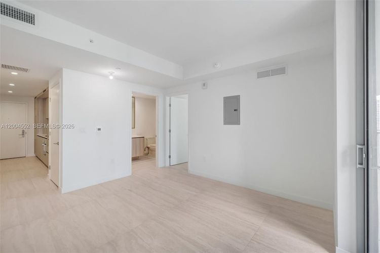 Unit 3205