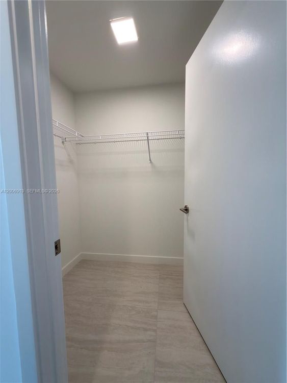 Unit 1602