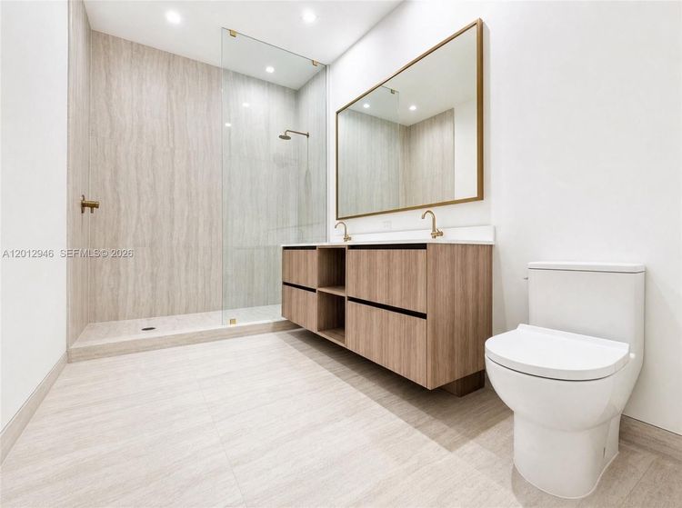 Unit UPH03
