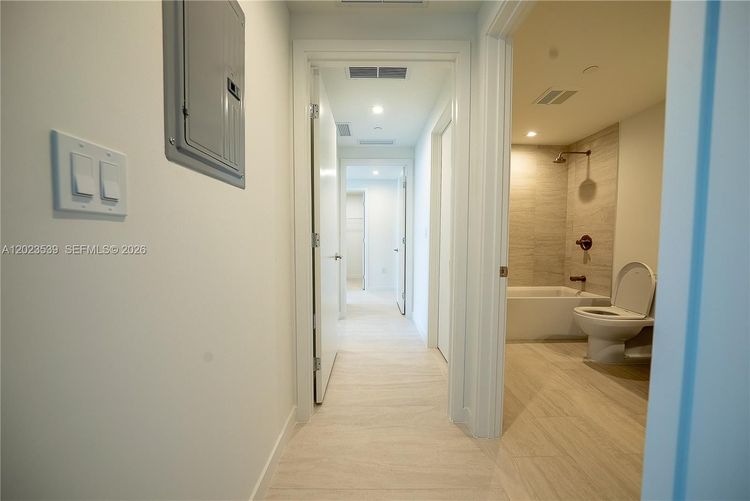 Unit 2203