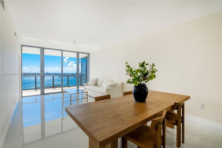 Unit 3606