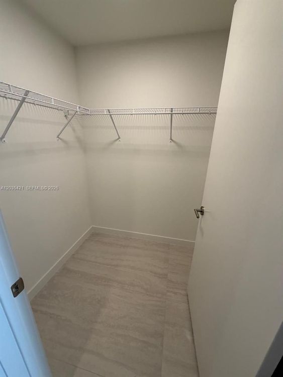 Unit 2512