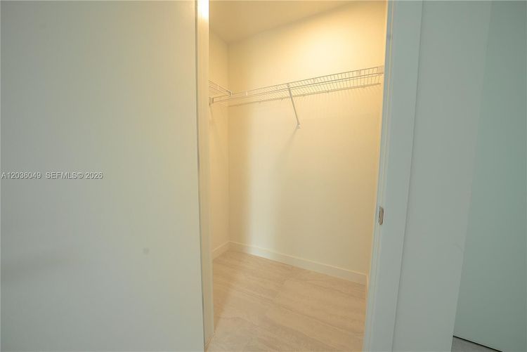 Unit 1607