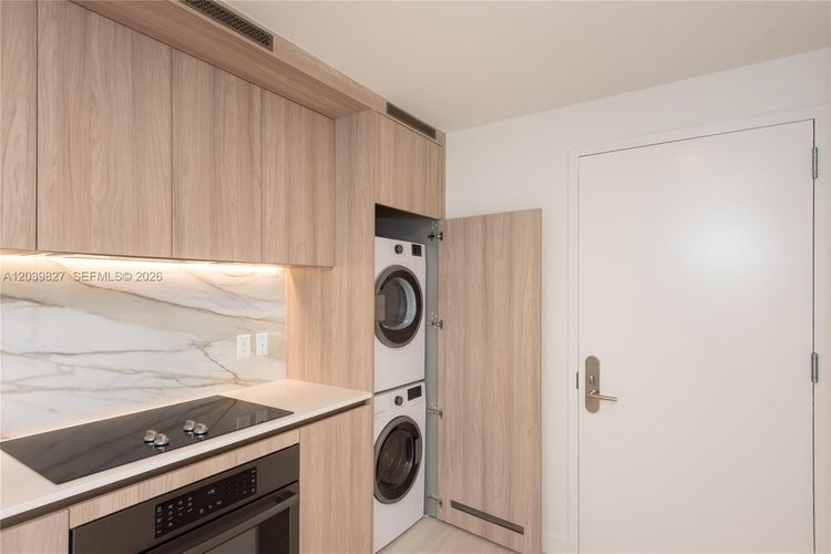 Unit 3206