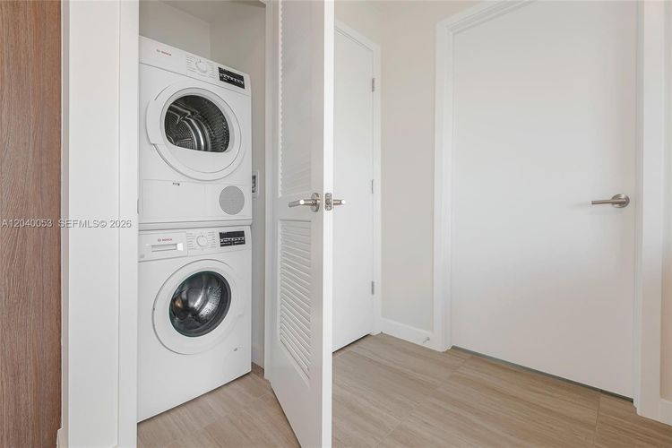 Unit 1008