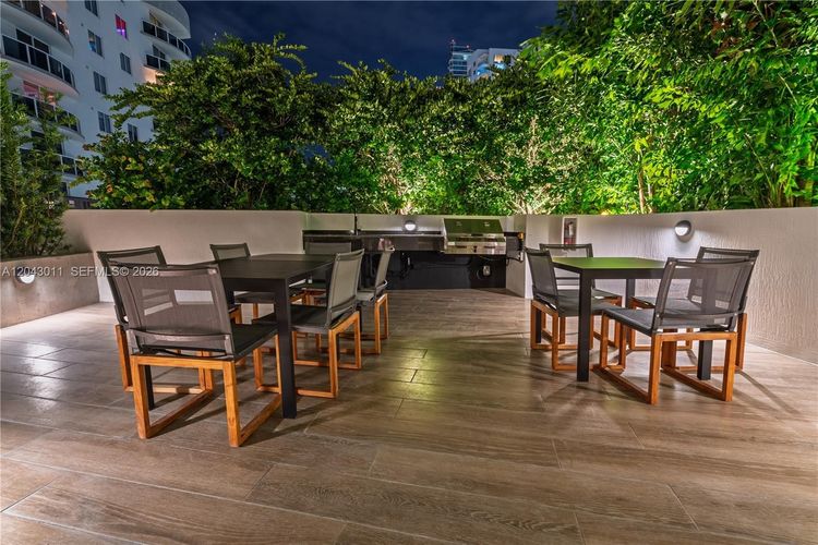 Unit 1004
