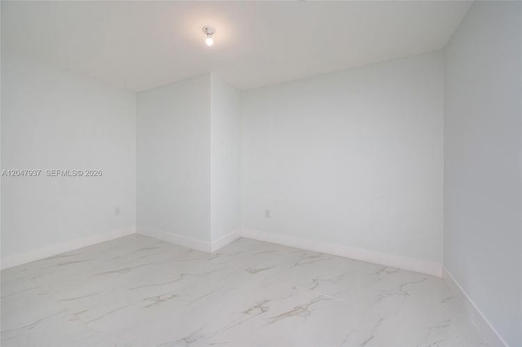 Unit 2502