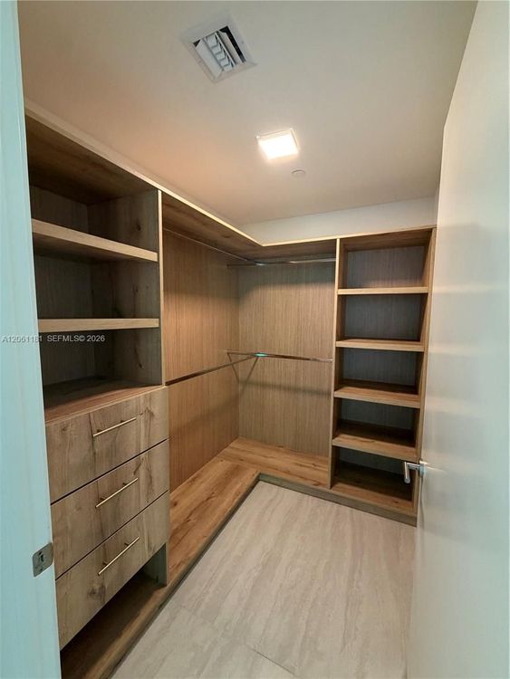 Unit 2106