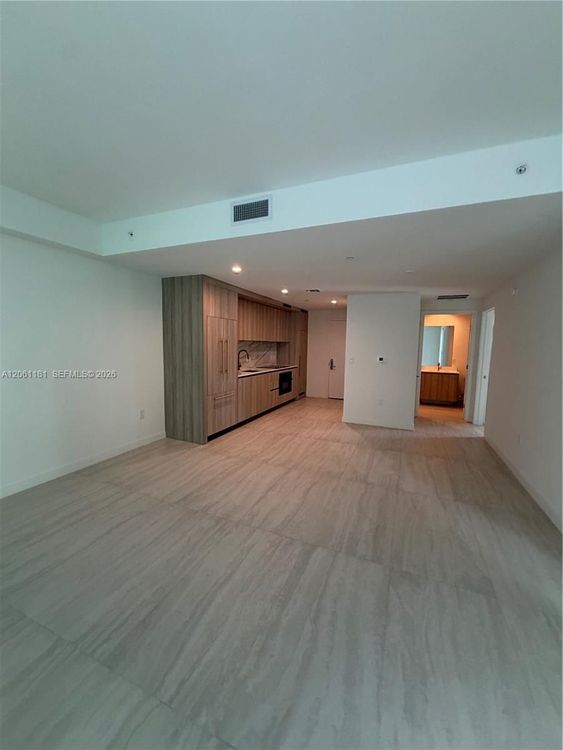 Unit 2106