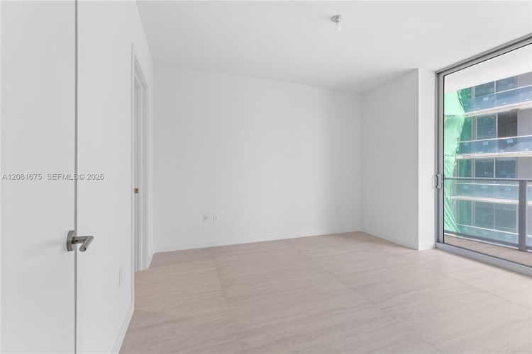Unit 2205