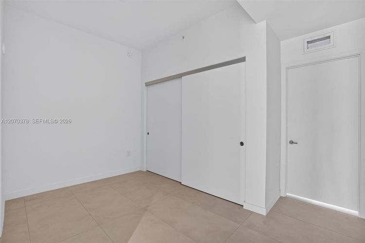 Unit 1605
