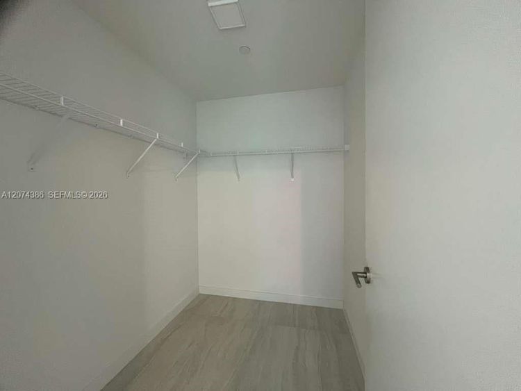 Unit 2206