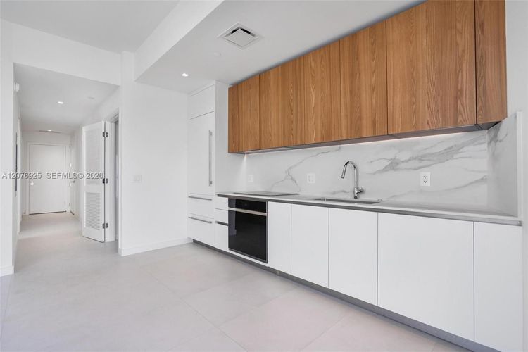 Unit 2507