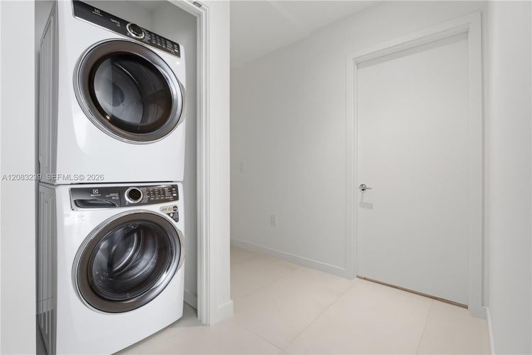 Unit 2104